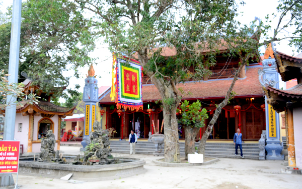 Đền Mẫu Ỷ La - Tuyên Quang