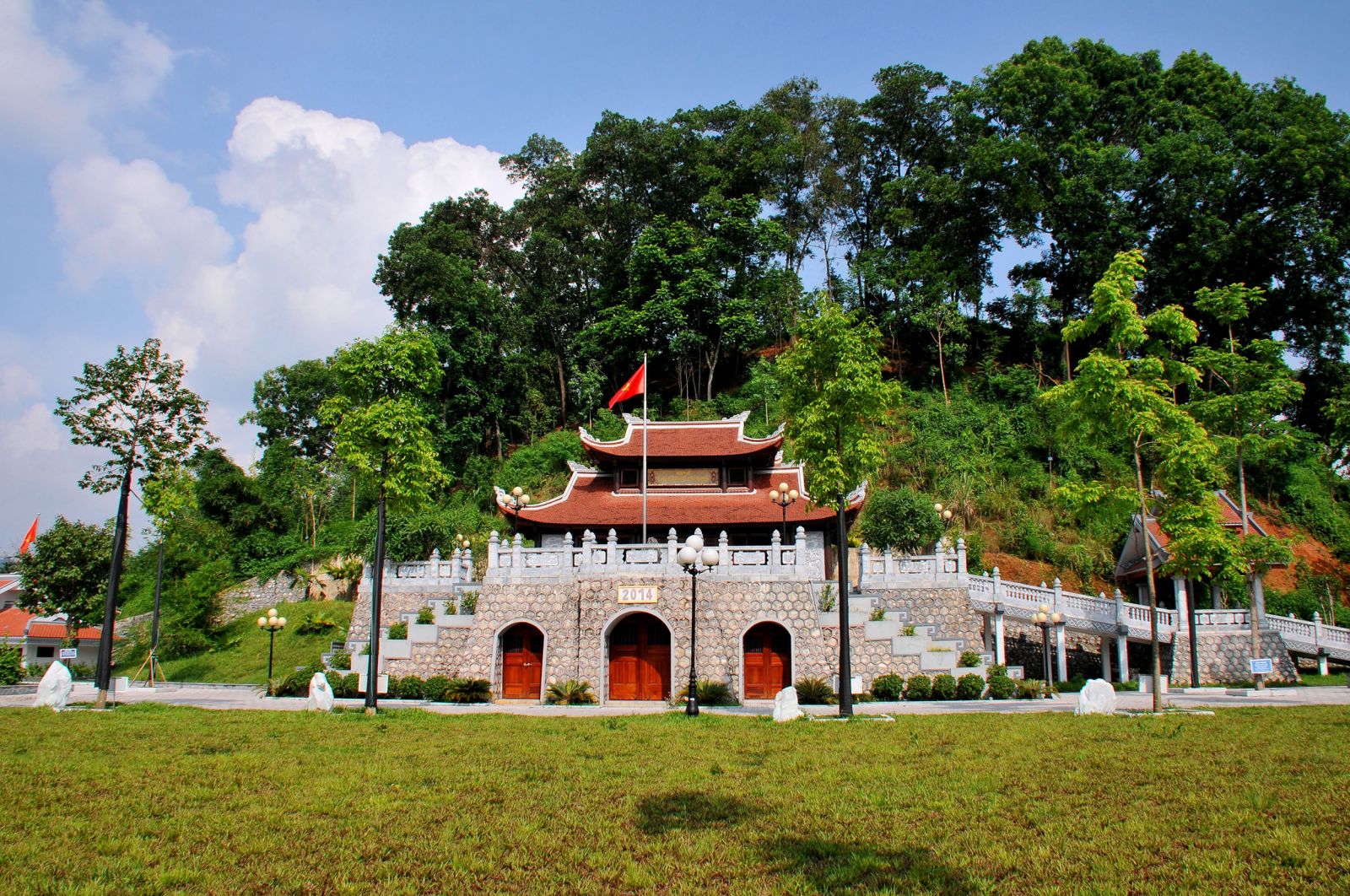 Đền thờ Bác Hồ - Tuyên Quang
