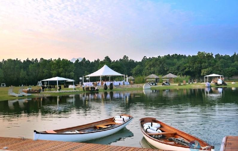 Hồ Đại Lải địa điểm du lịch thơ mộng nhất tại Vĩnh Phúc được nhiều người lựa chọn