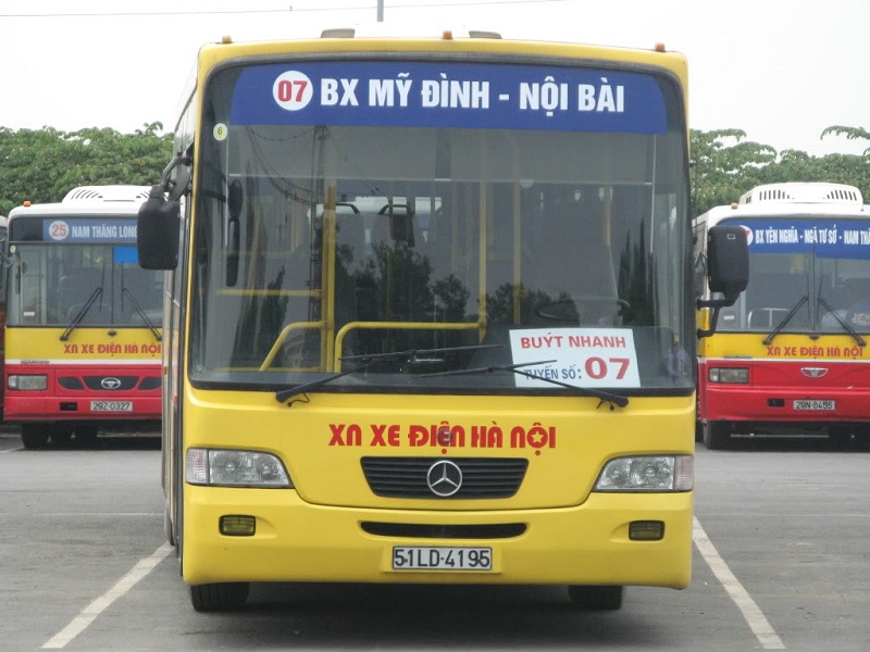 Bắt xe Bus đi sân bay Nội Bài là cách thức di chuyển đến sân bay có chi phí rẻ nhất