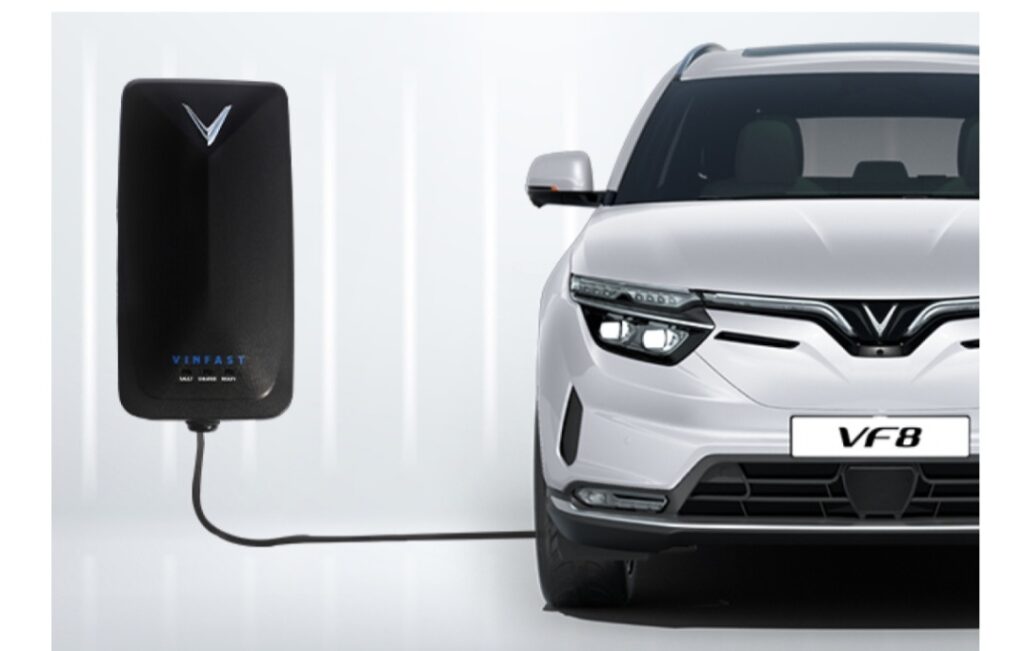 Giá thuê pin ô tô điện của VinFast tùy thuộc vào từng loại xe và gói dịch vụ